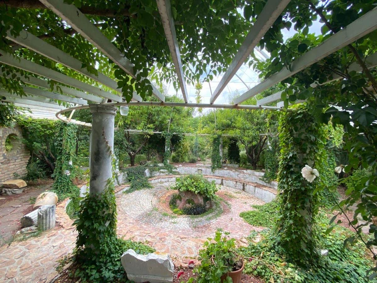 Uzumfermer Hotel & Winery タシュケント エクステリア 写真