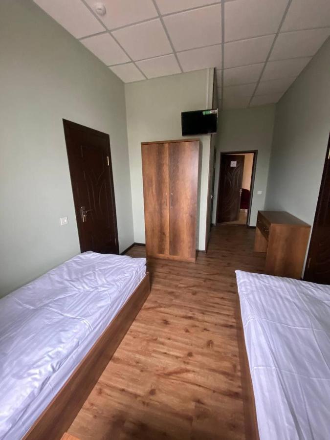 Uzumfermer Hotel & Winery タシュケント エクステリア 写真
